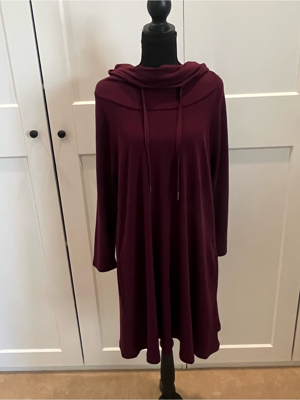 NWOT Cable & Gauge Wine Cowl Neck Sweatshirt-Style Cozy Casual Fall Dress Size L